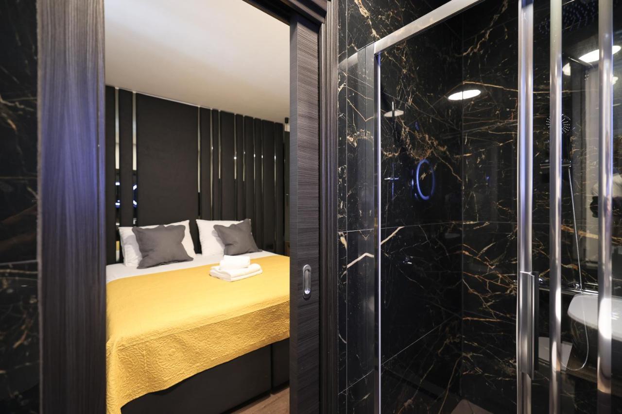 City Premium Rooms Old Town Zadar Exterior photo